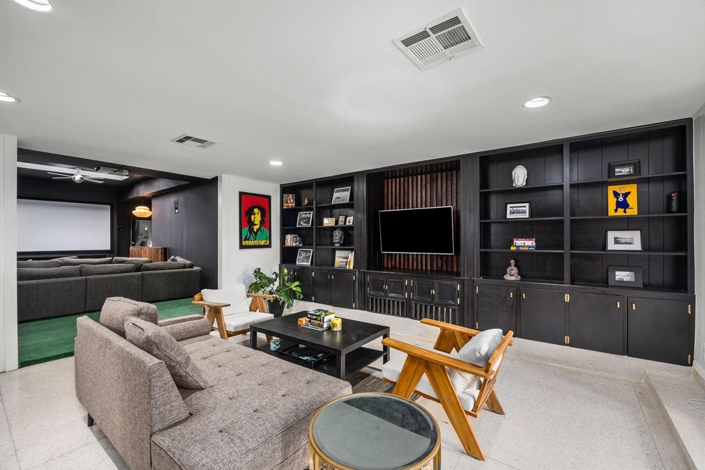 7902 Richmond Avenue - Photo 19