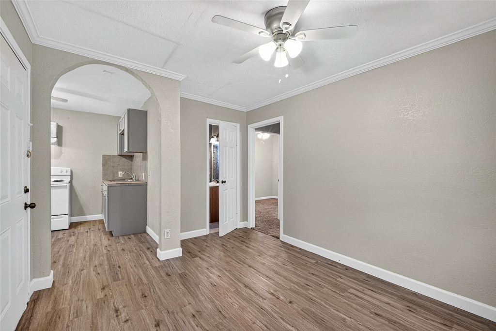 4203 Polk Street - Photo 9