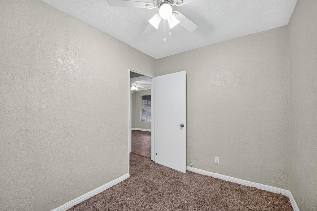 4203 Polk Street - Photo 24