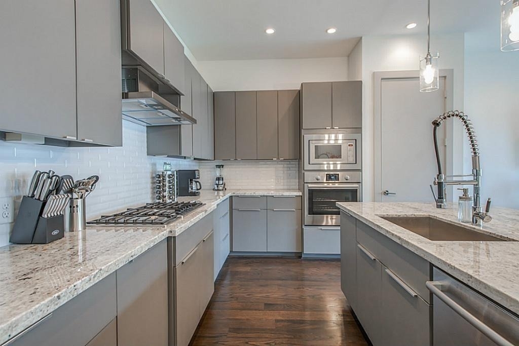 2516 Pease Street - Photo 4