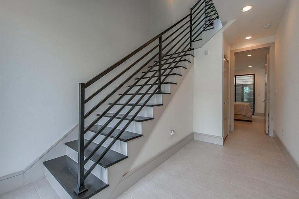2516 Pease Street - Photo 16