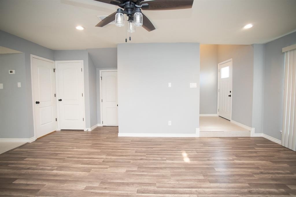 5821 Sunforest Dr - Photo 8