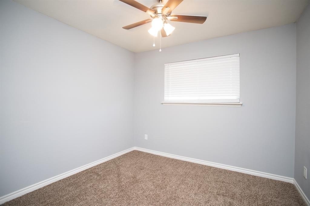 5821 Sunforest Dr - Photo 23