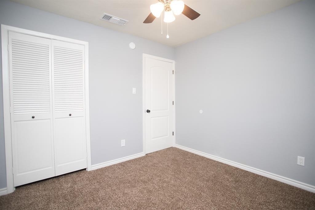 5821 Sunforest Dr - Photo 24