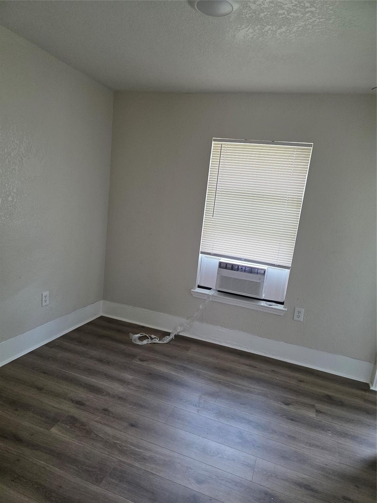 302 71 Th Street - Photo 8