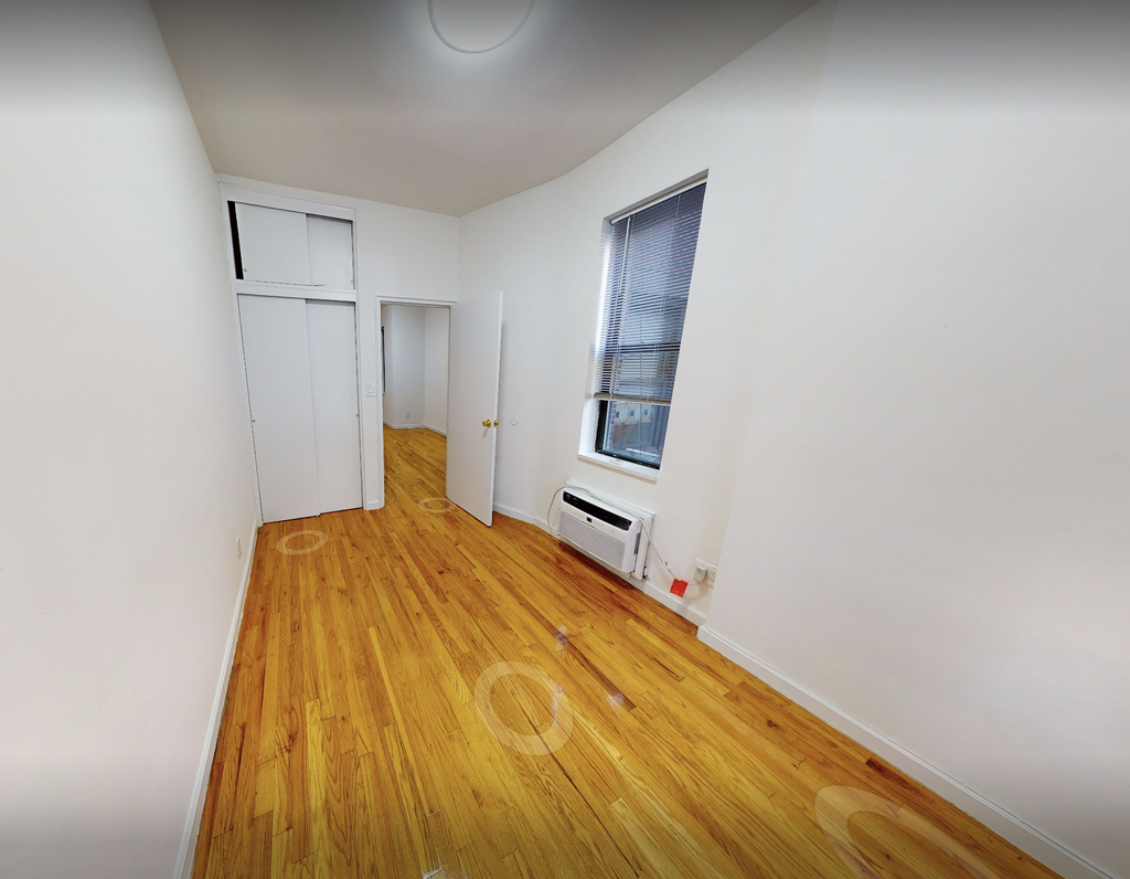 342 East 87th Street - Photo 4