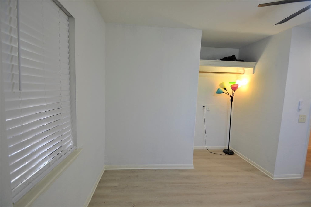 406 Pine Street - Photo 4