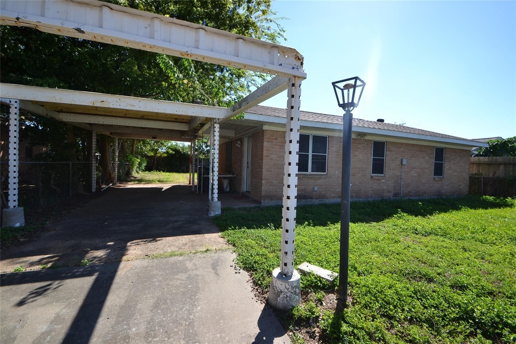 406 Pine Street - Photo 18