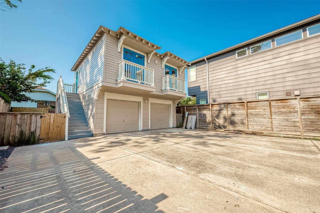 1110 E 24th Street - Photo 17