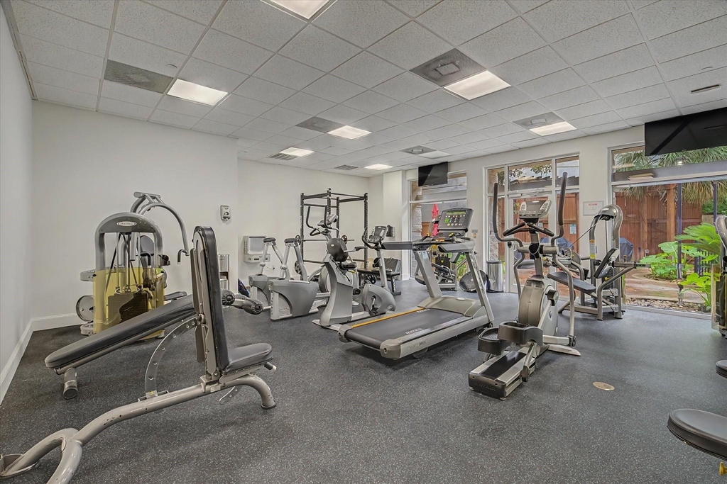 300 St Joseph Parkway - Photo 38