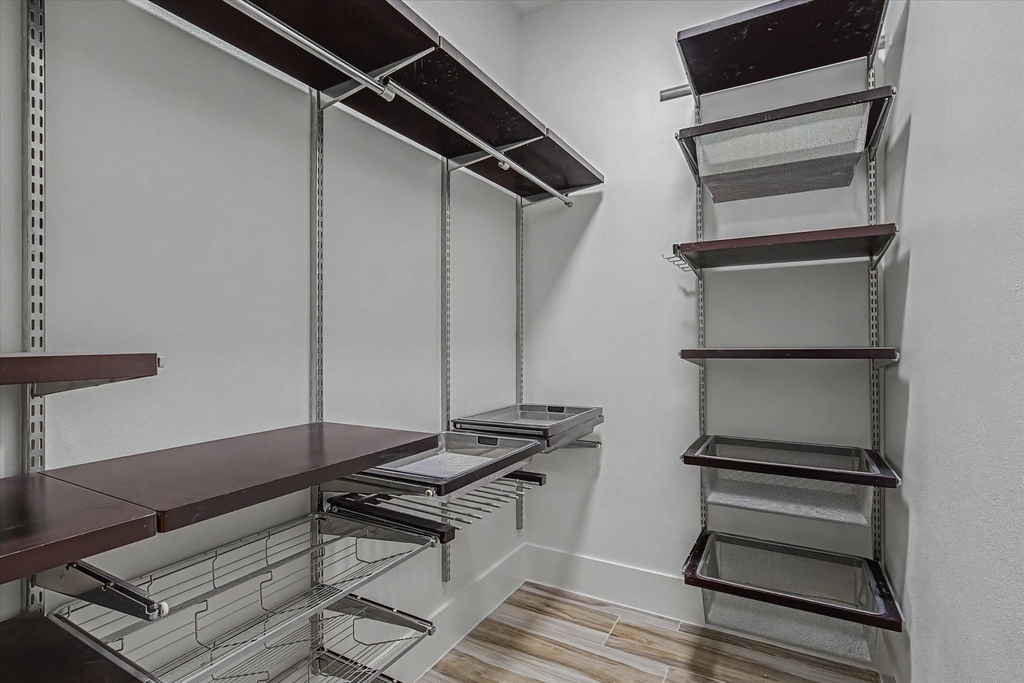 300 St Joseph Parkway - Photo 26