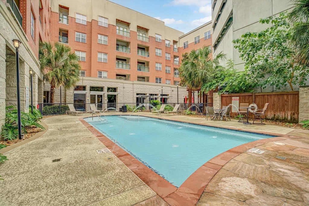 300 St Joseph Parkway - Photo 46