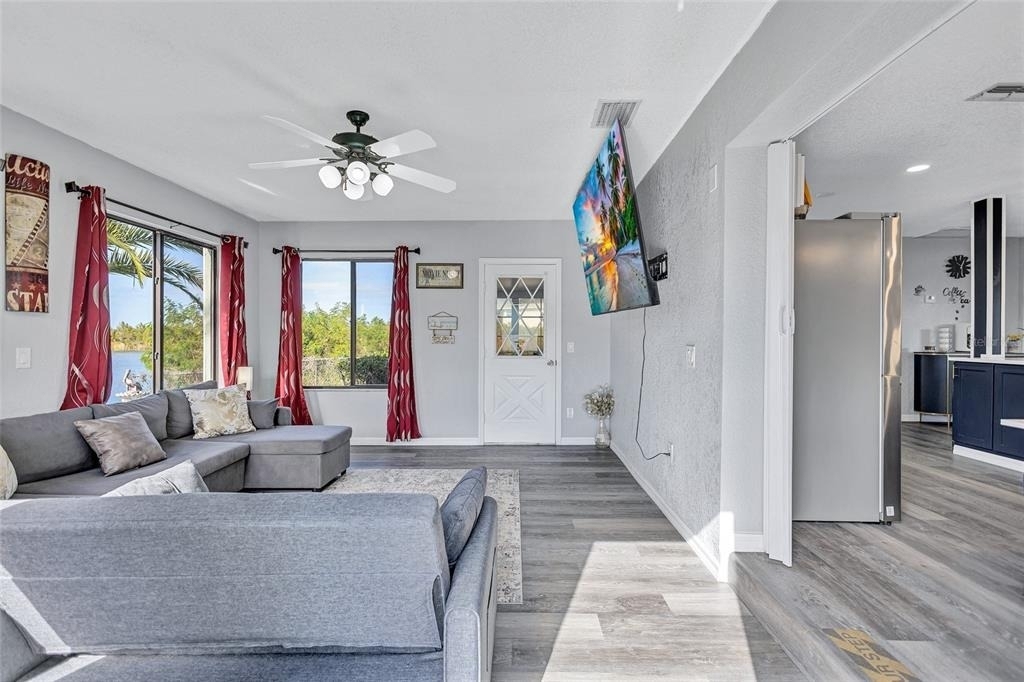 3405 Poinsettia Drive - Photo 16