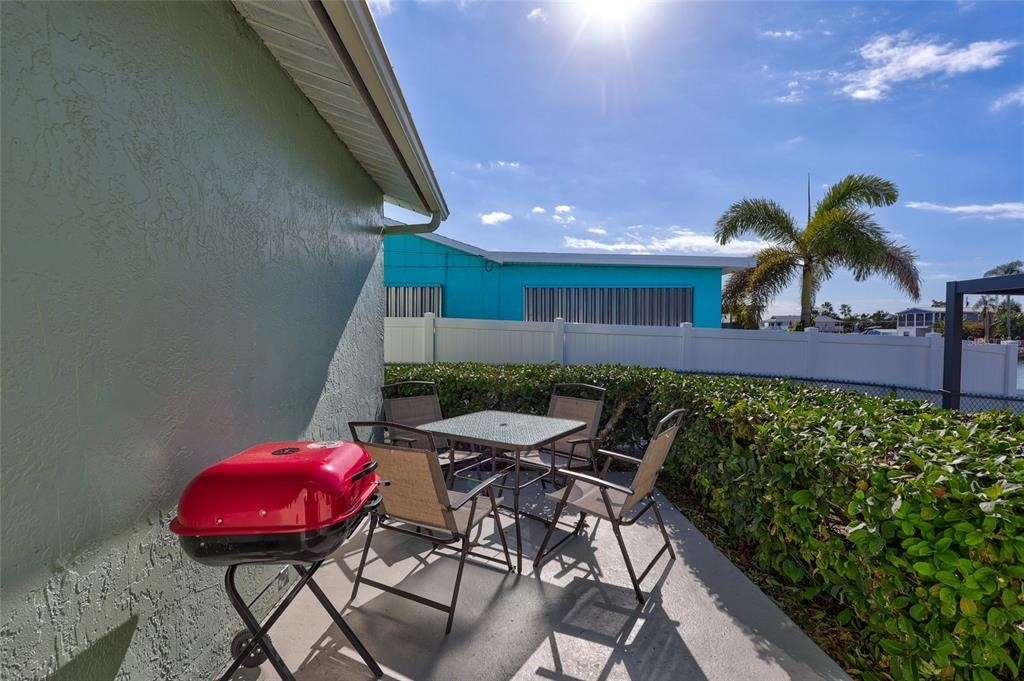3405 Poinsettia Drive - Photo 8