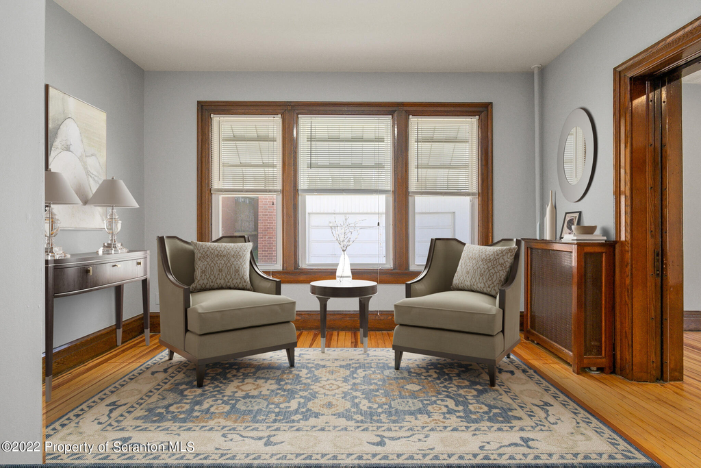 1015 E Gibson Street - Photo 4