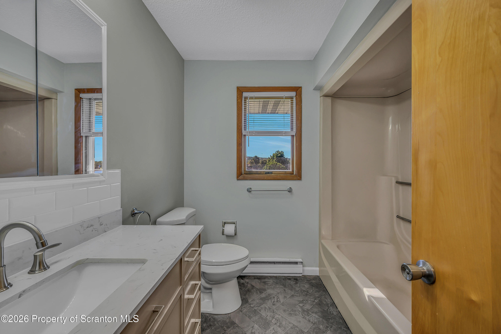 811 Moosic Road - Photo 8