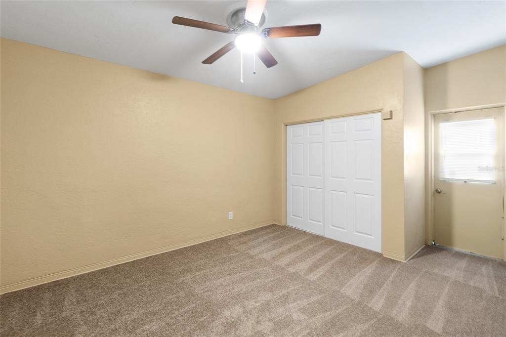 1650 49th Avenue N - Photo 21