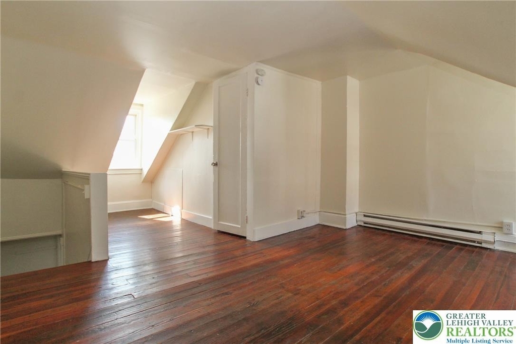 534 Hayes Street - Photo 9