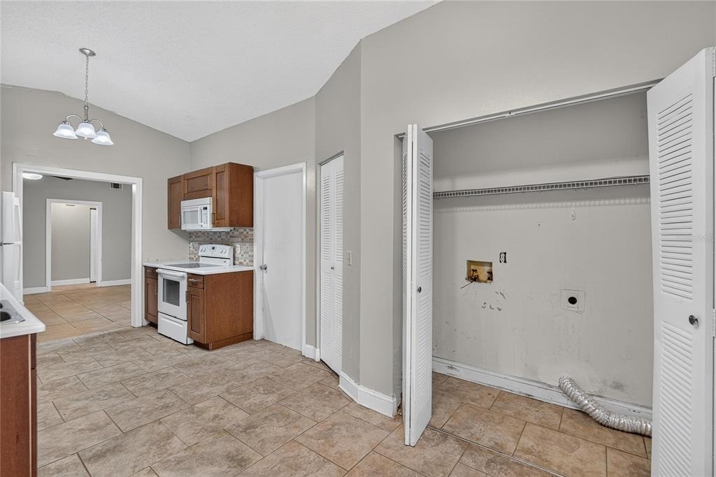 629 Stillview Circle - Photo 20