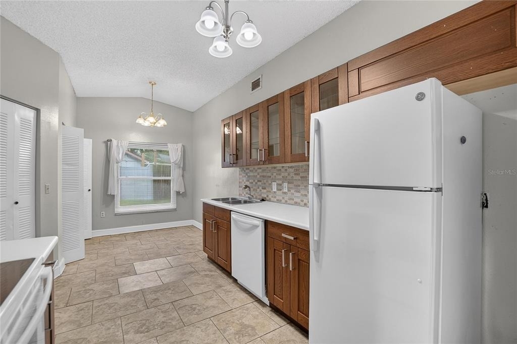 629 Stillview Circle - Photo 19