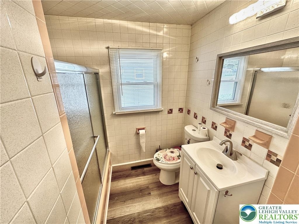 1573 Luzerne Street - Photo 9