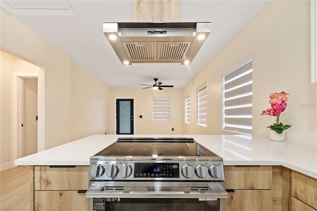 6910 N Brevard Avenue - Photo 9