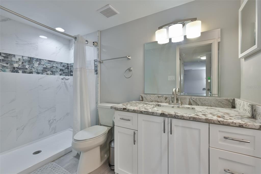 5400 Park Street N - Photo 12