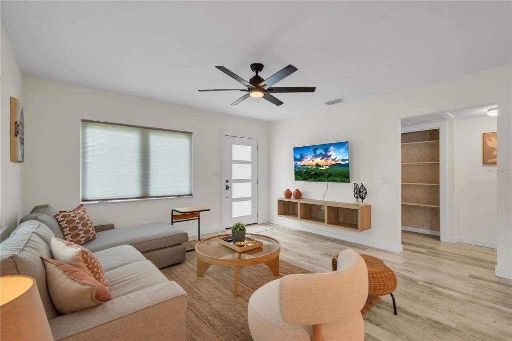 1207 W Adalee Street - Photo 6