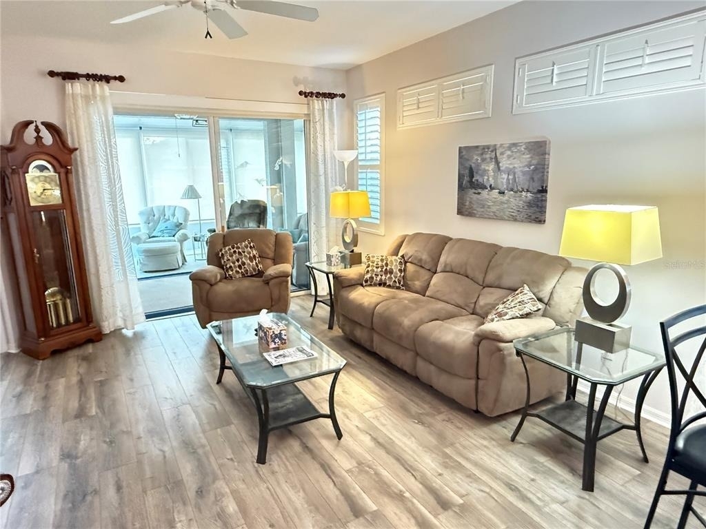 2052 Inverness Greens Drive - Photo 4