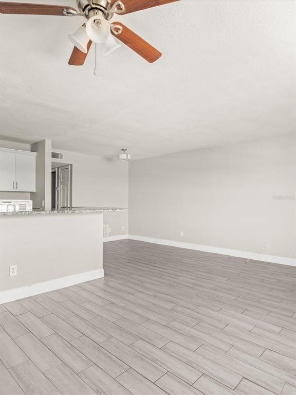 9105 W Hillsborough Avenue - Photo 19