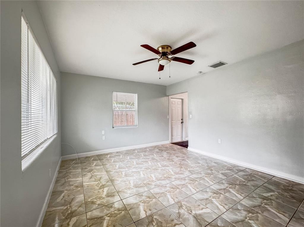 5809 Michigan Avenue - Photo 3