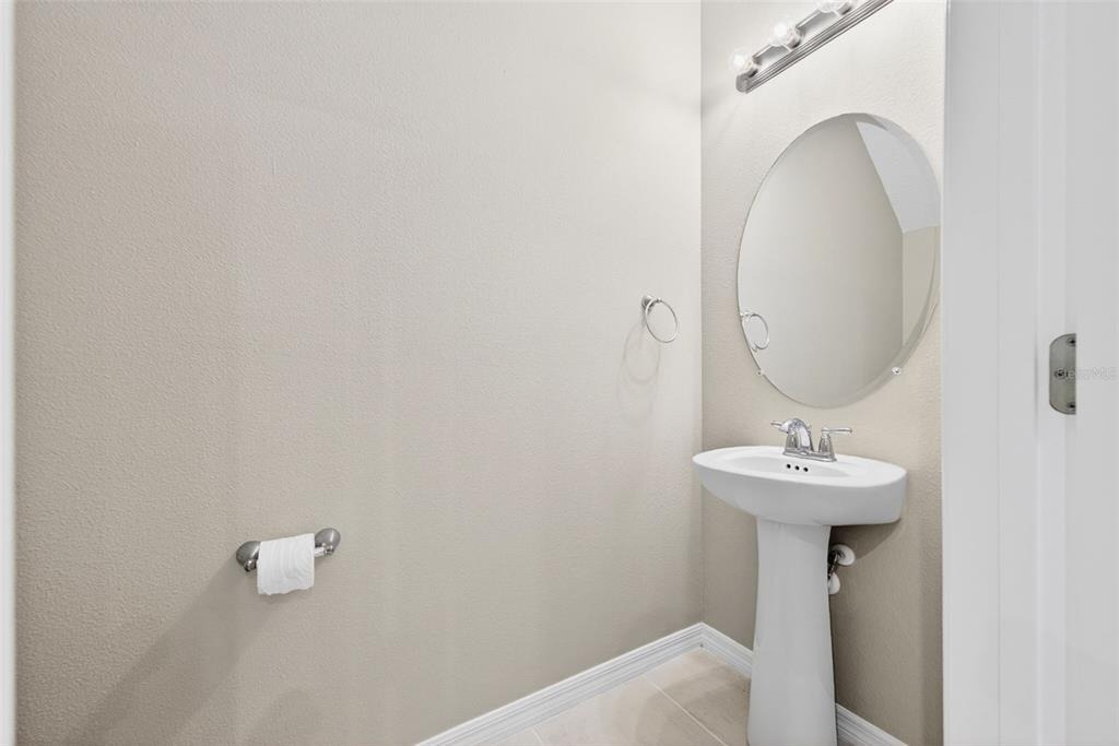 6425 Fairmont Lane - Photo 29