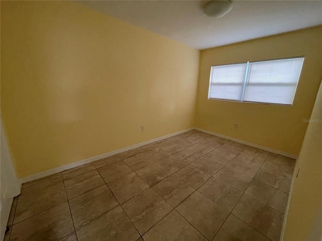 319 N Jupiter Avenue - Photo 5
