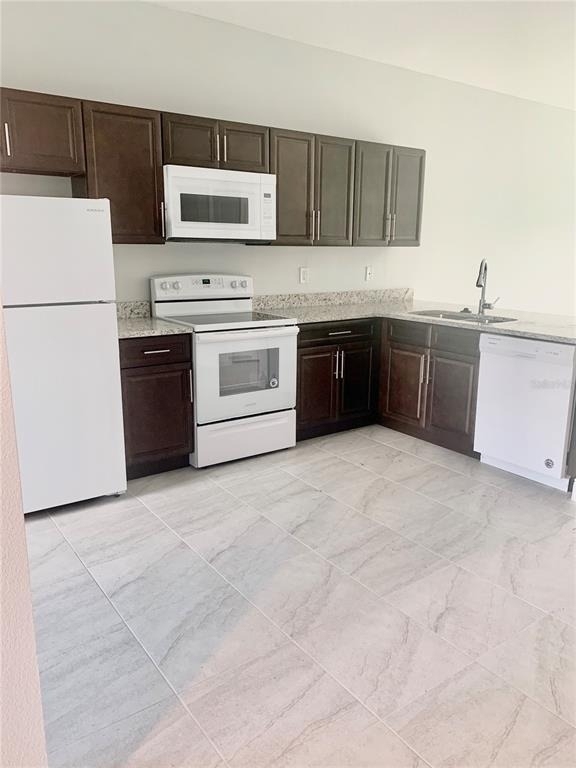 746 Camel Court - Photo 3