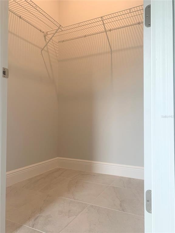 746 Camel Court - Photo 21