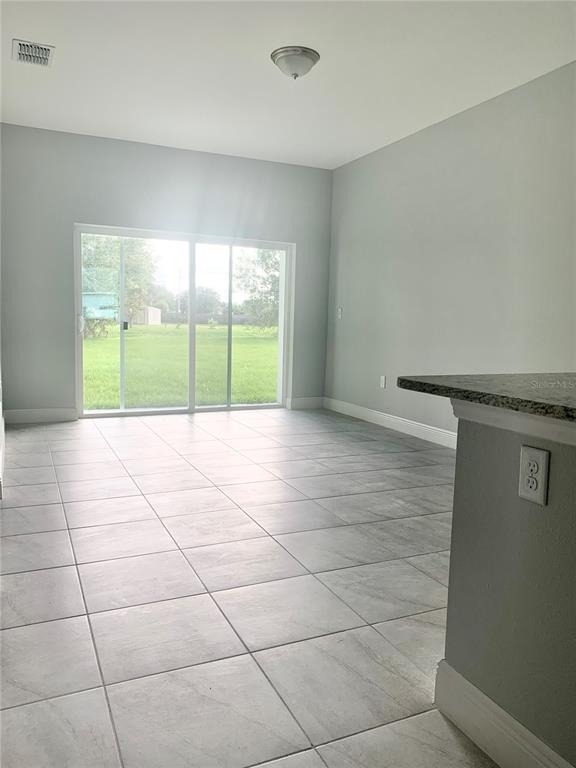 746 Camel Court - Photo 10