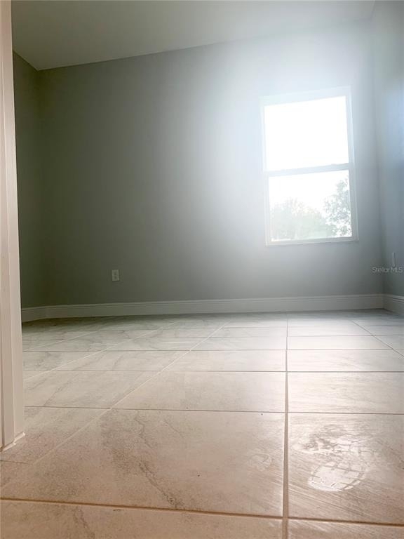 746 Camel Court - Photo 23
