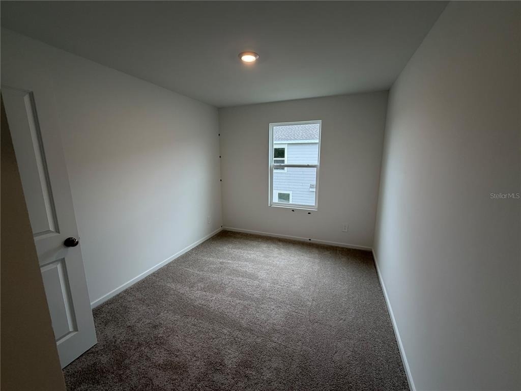 992 Phoenix Street - Photo 7