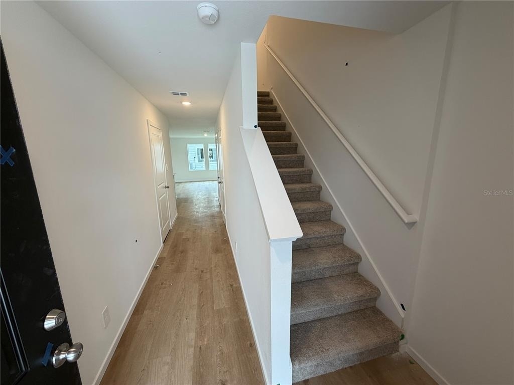 992 Phoenix Street - Photo 1