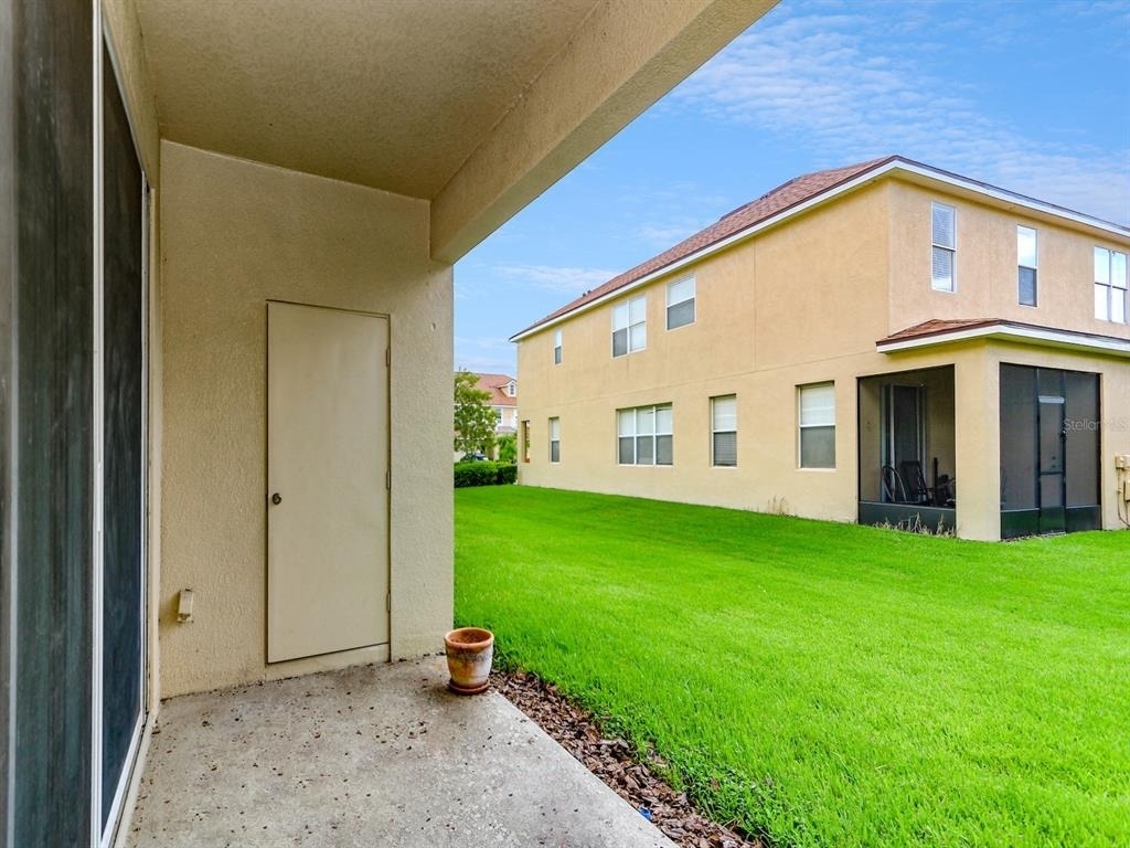 3006 Thornton Drive - Photo 3