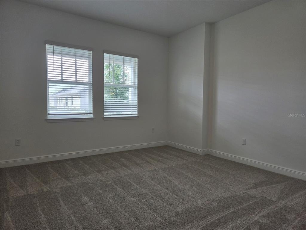 10017 Peebles Street - Photo 8