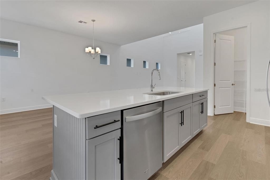 10017 Peebles Street - Photo 5