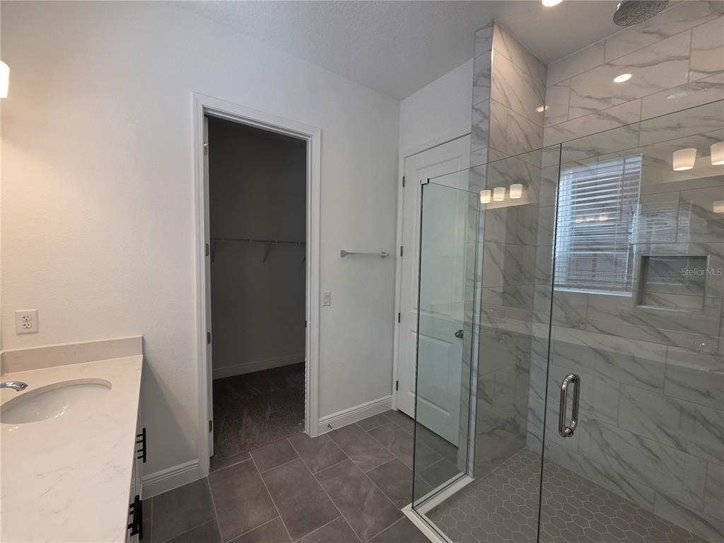 10017 Peebles Street - Photo 11