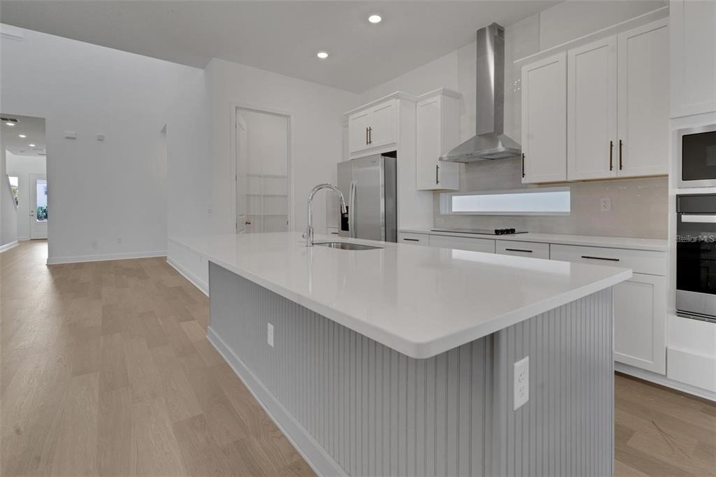 10017 Peebles Street - Photo 6