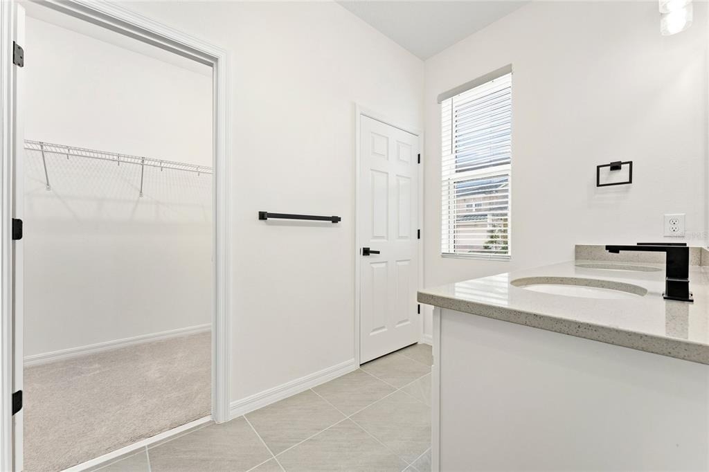 646 Duke Drive - Photo 18