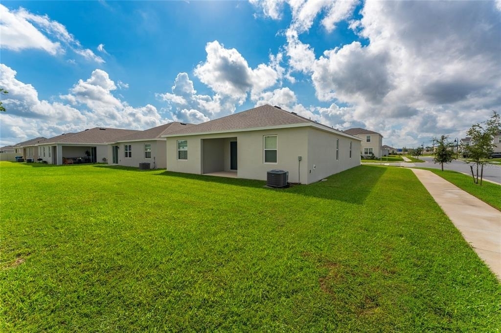 646 Duke Drive - Photo 6