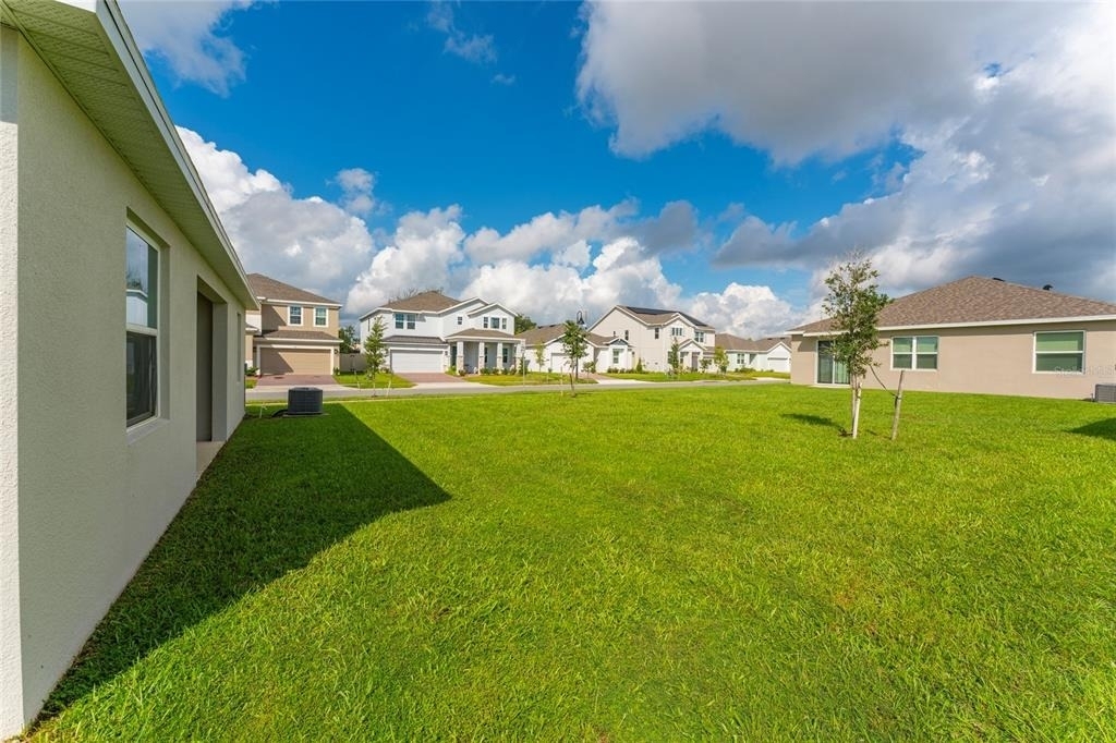 646 Duke Drive - Photo 5