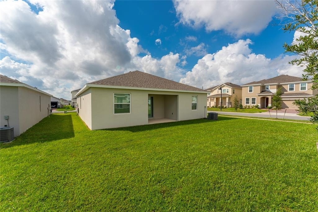 646 Duke Drive - Photo 3