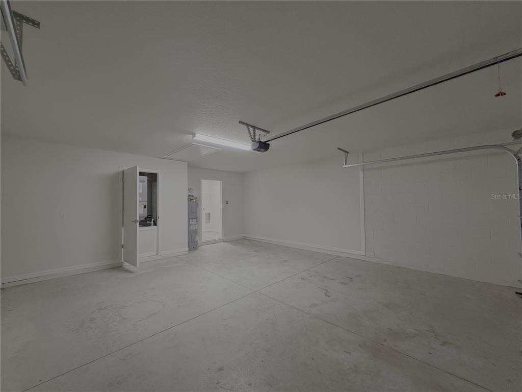 384 Marion Oaks Manor - Photo 40