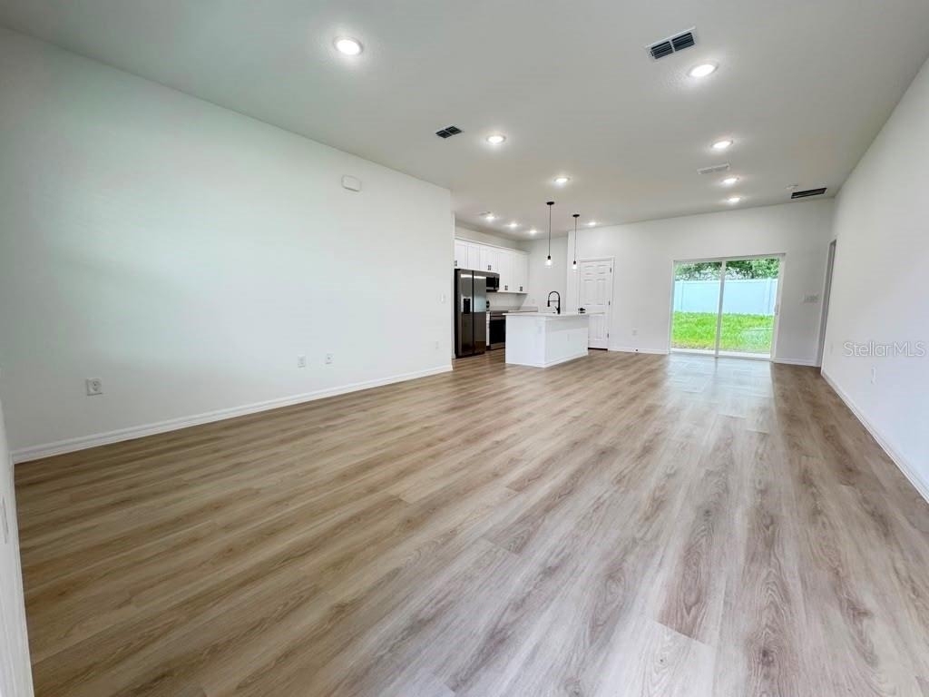 266 W Ruska Place - Photo 7